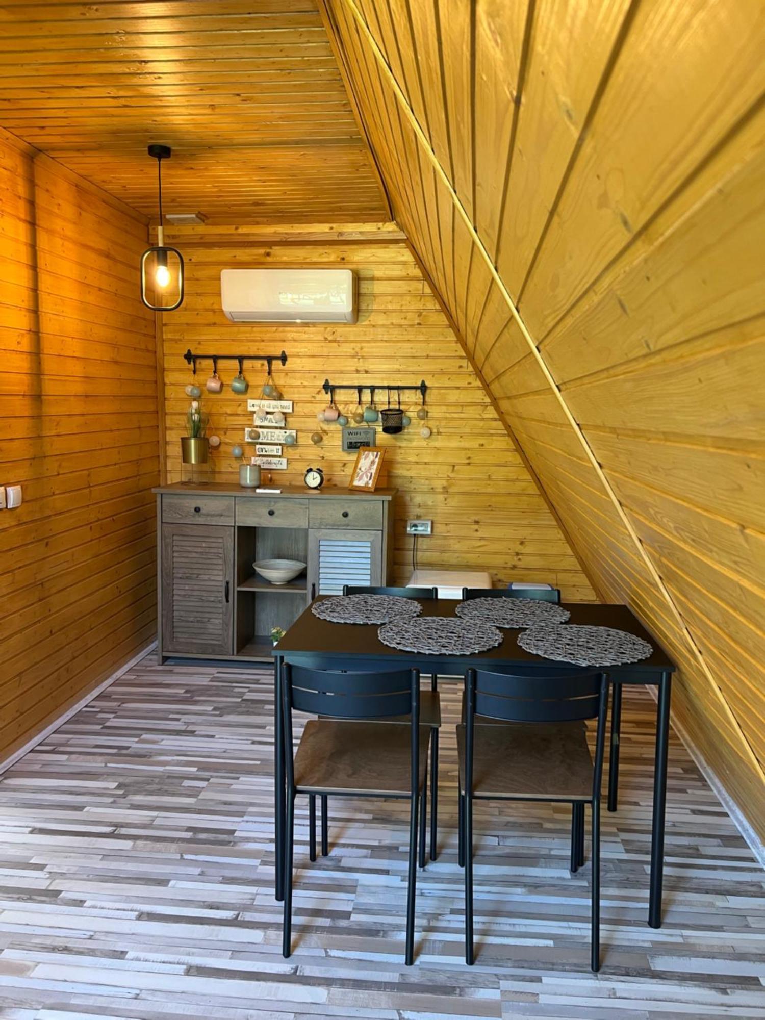 Cabane A-Frame Svinita Kültér fotó