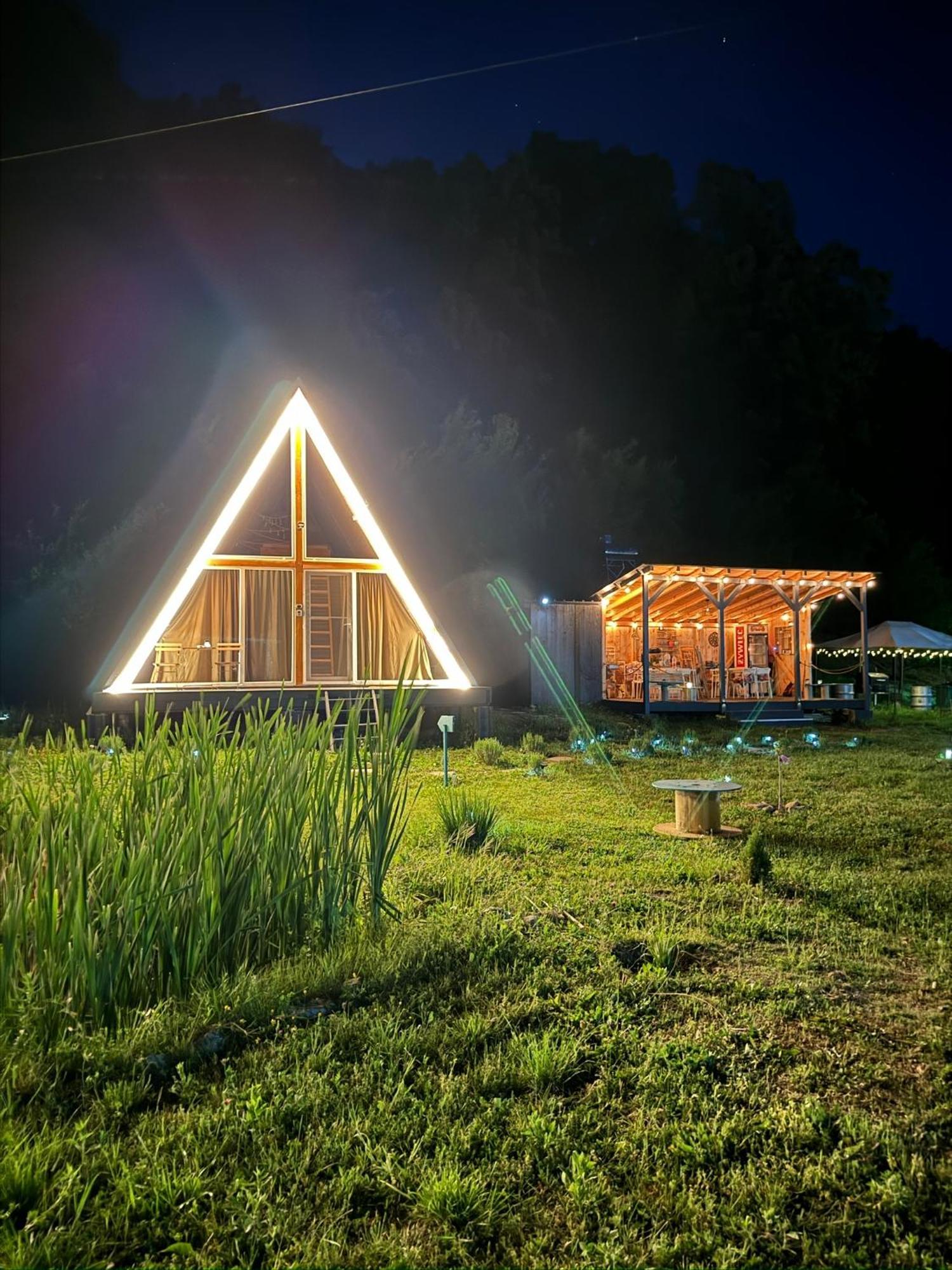 Cabane A-Frame Svinita Kültér fotó